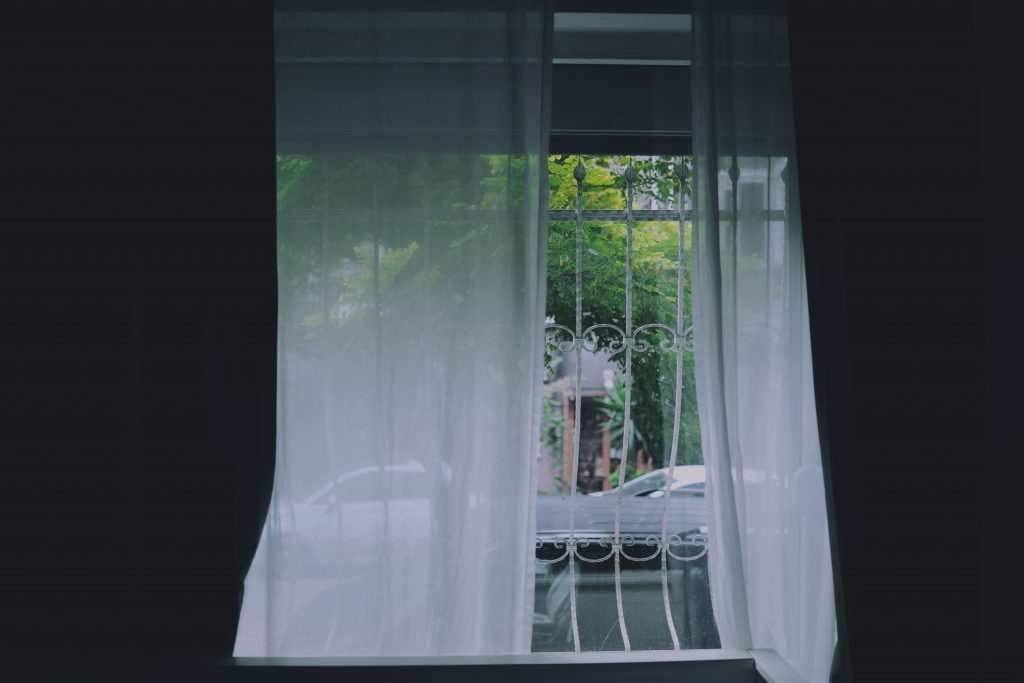 How to Clean Up Aging Windows